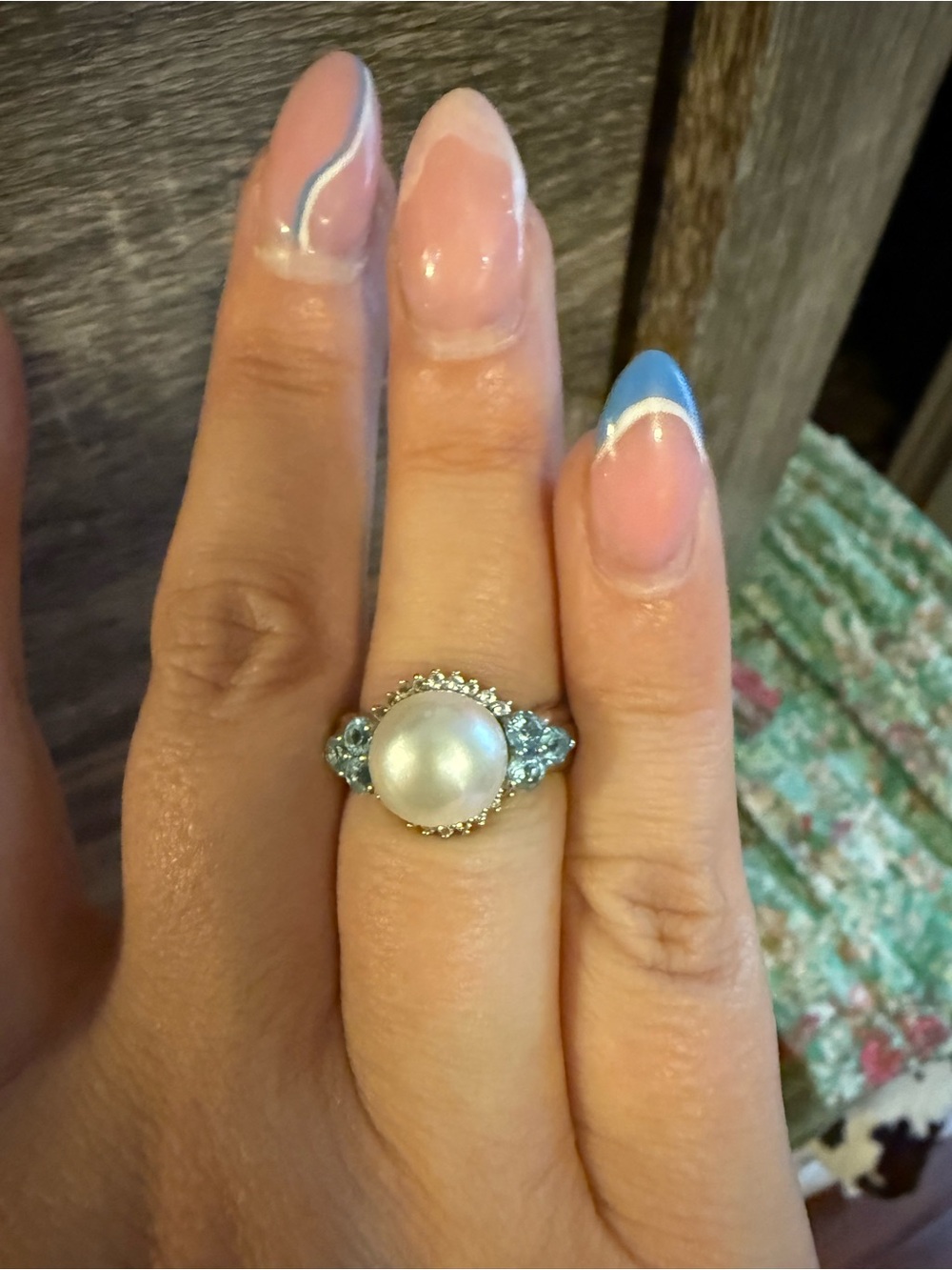 belk White Pearl Ring with Blue Accent Stones size 7